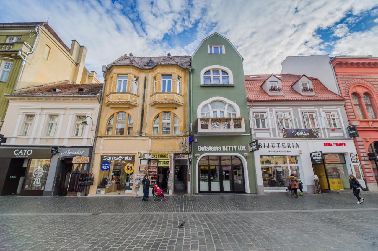 Rooftop Central Apartment Braşov Exterior foto
